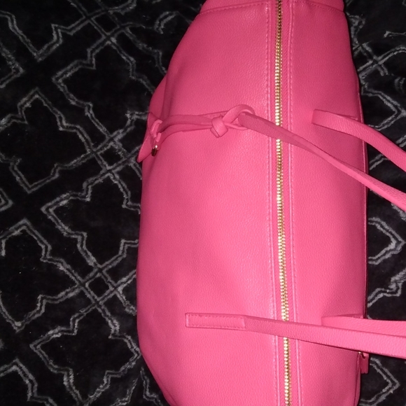 Poverty Flats pink tote handbag gold lining - Picture 9 of 17